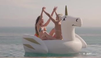 Hot bikini babe ass fingered