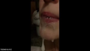 Pleasing darling is letting hunk pound her gap